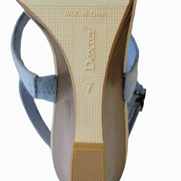 Dexter Lotus Blue Floral T-Strap  Slingback Wedge Sandal Size 6.5 - Picture 8 of 9